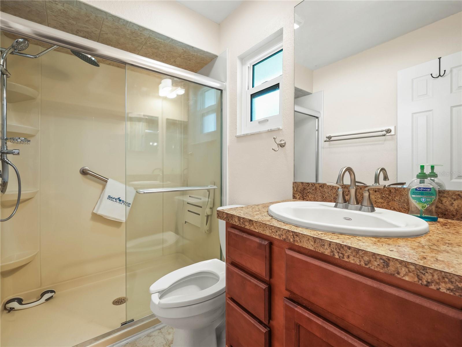 107 ROBIN AVE, SEBRING, FL, 33870