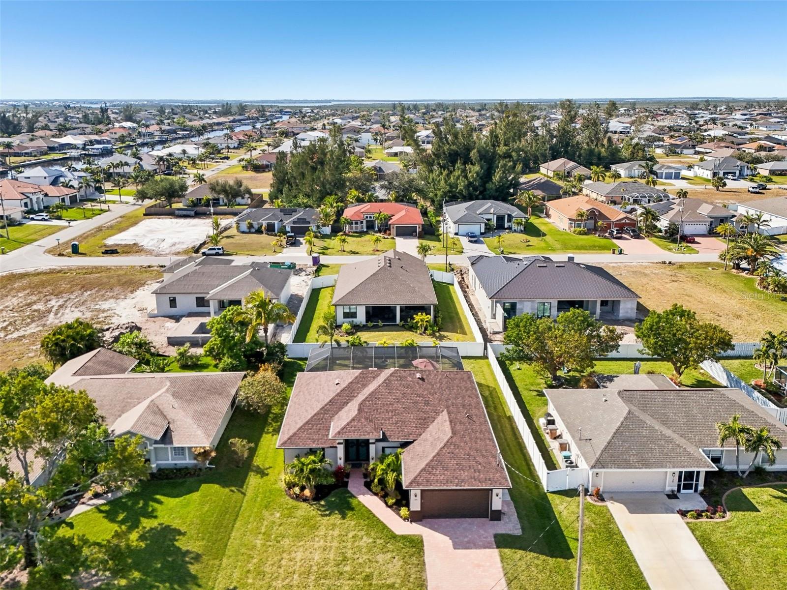 134 SW 33RD AVE, CAPE CORAL, FL, 33991