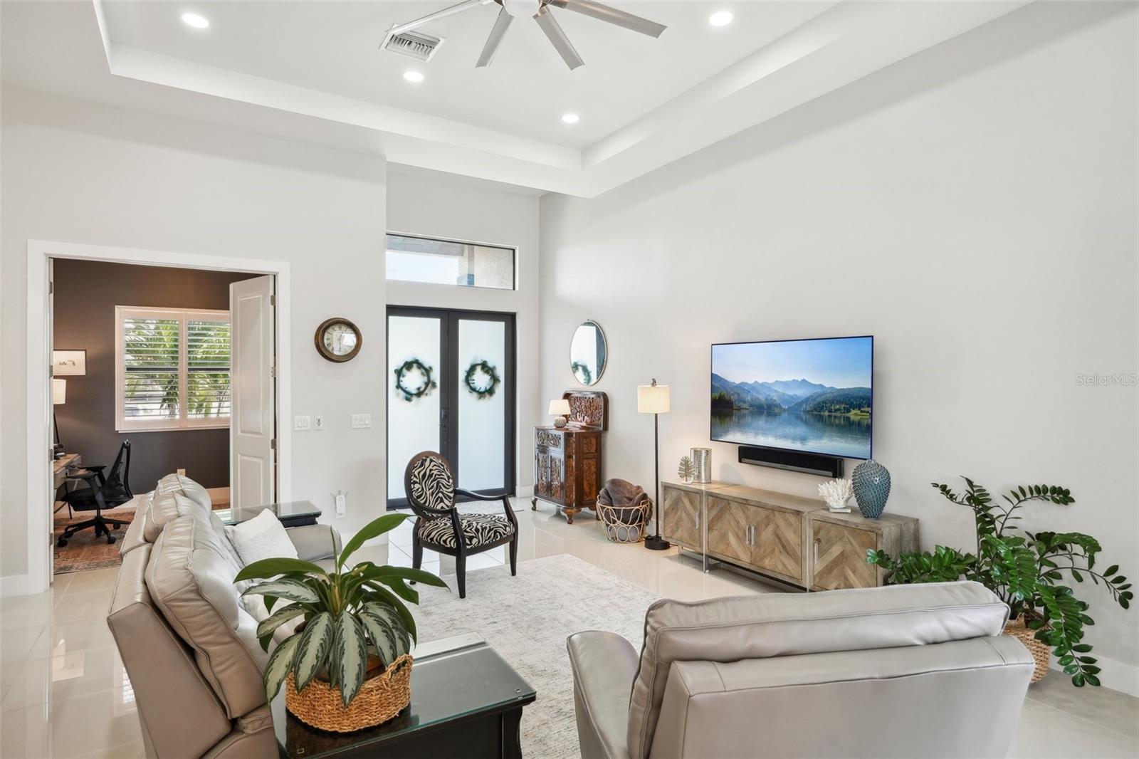 134 SW 33RD AVE, CAPE CORAL, FL, 33991