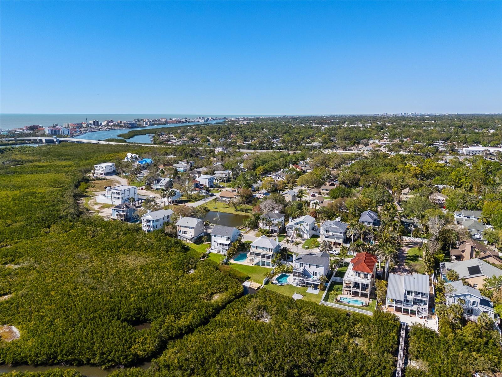 13936 HARBOR VIEW DR, SEMINOLE, FL, 33776