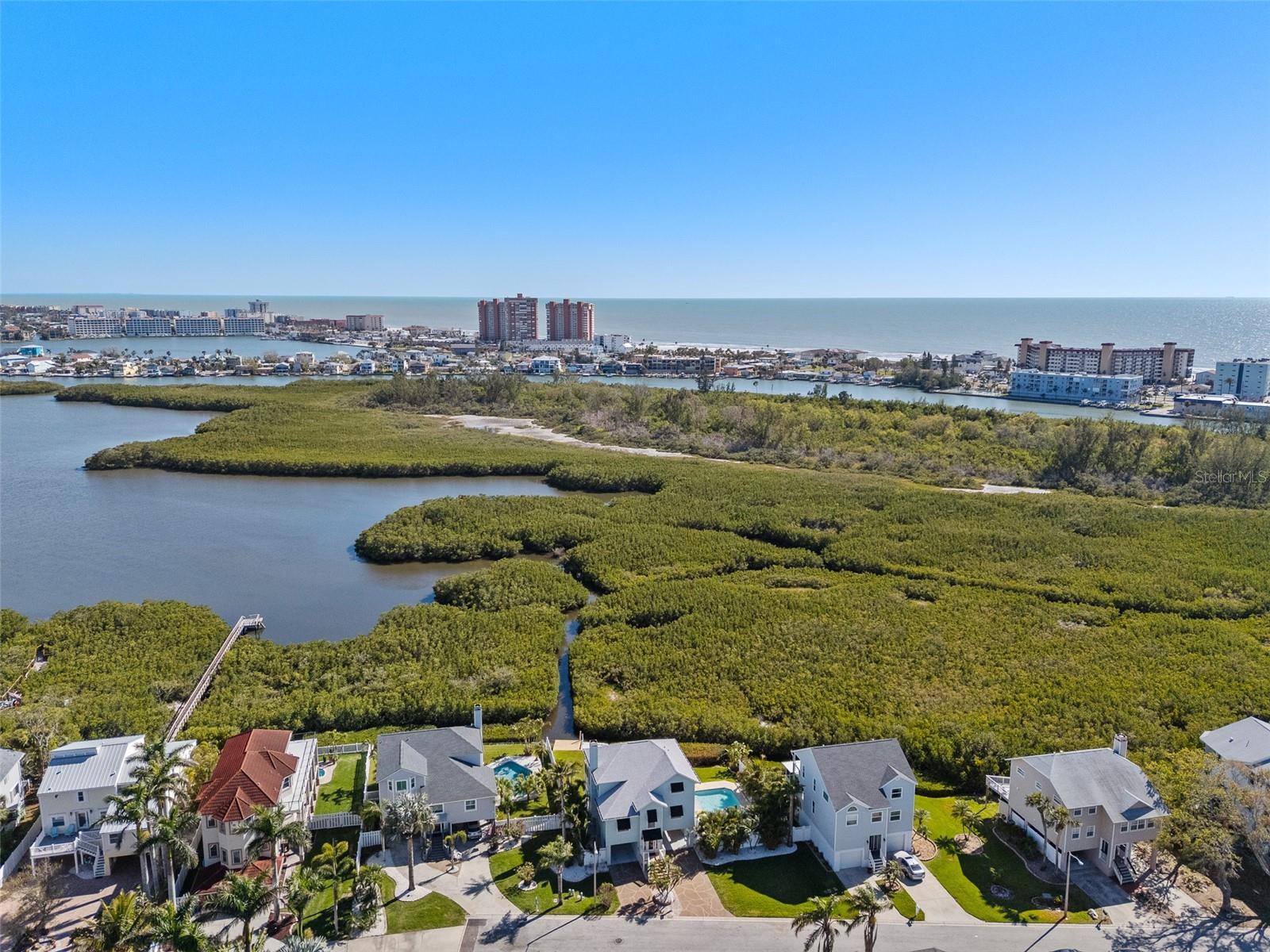 13936 HARBOR VIEW DR, SEMINOLE, FL, 33776