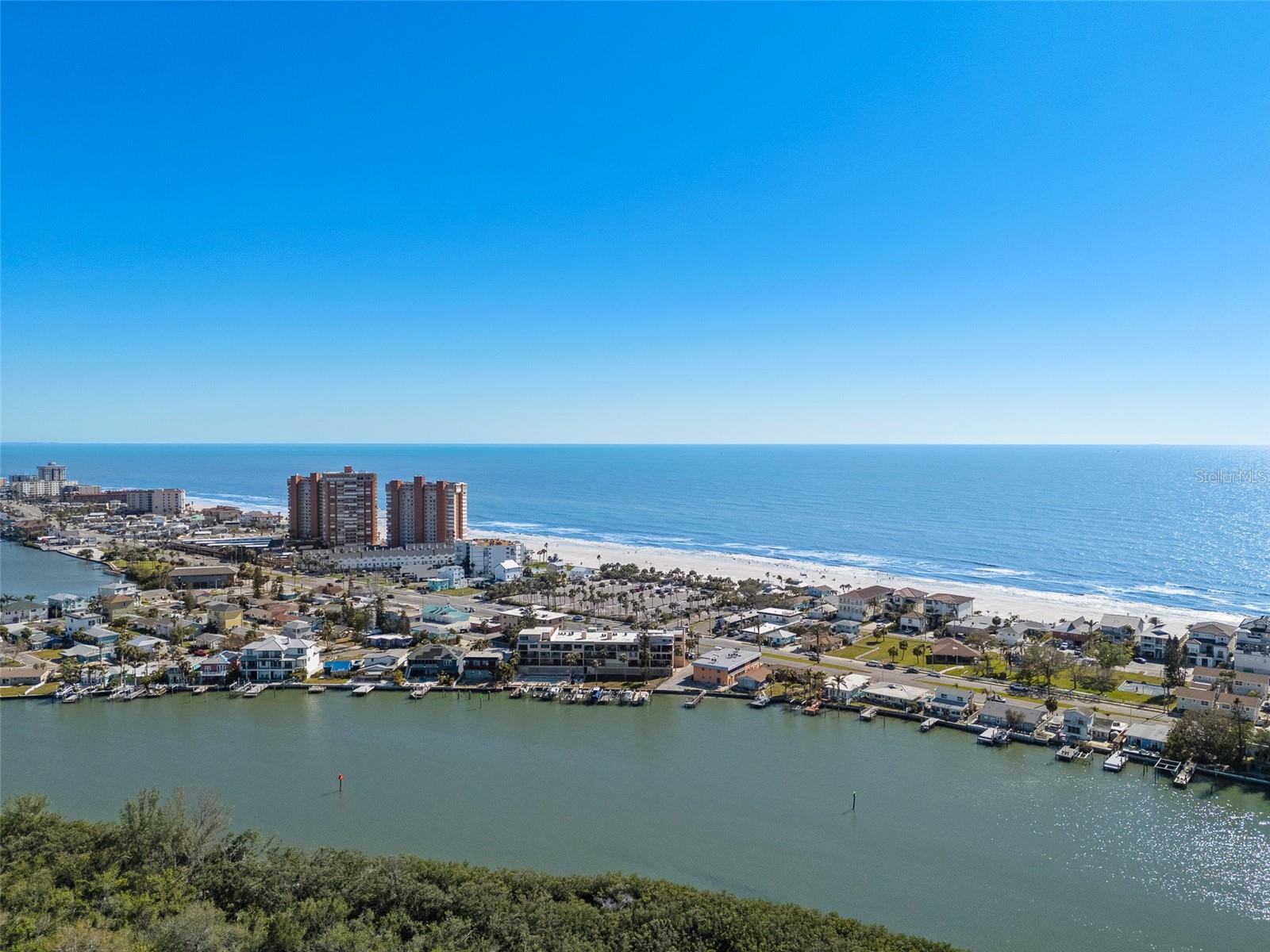 13936 HARBOR VIEW DR, SEMINOLE, FL, 33776
