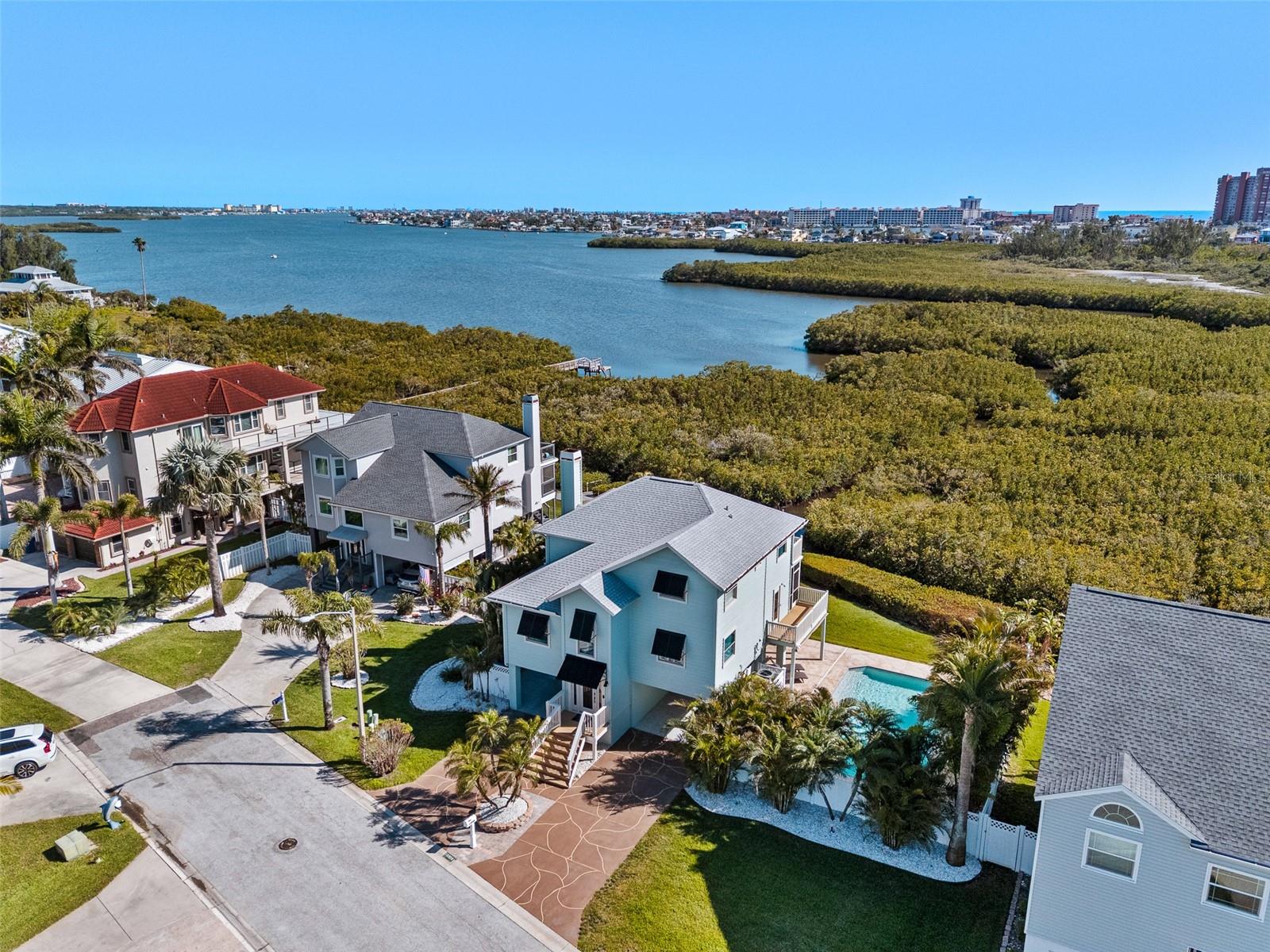 13936 HARBOR VIEW DR, SEMINOLE, FL, 33776