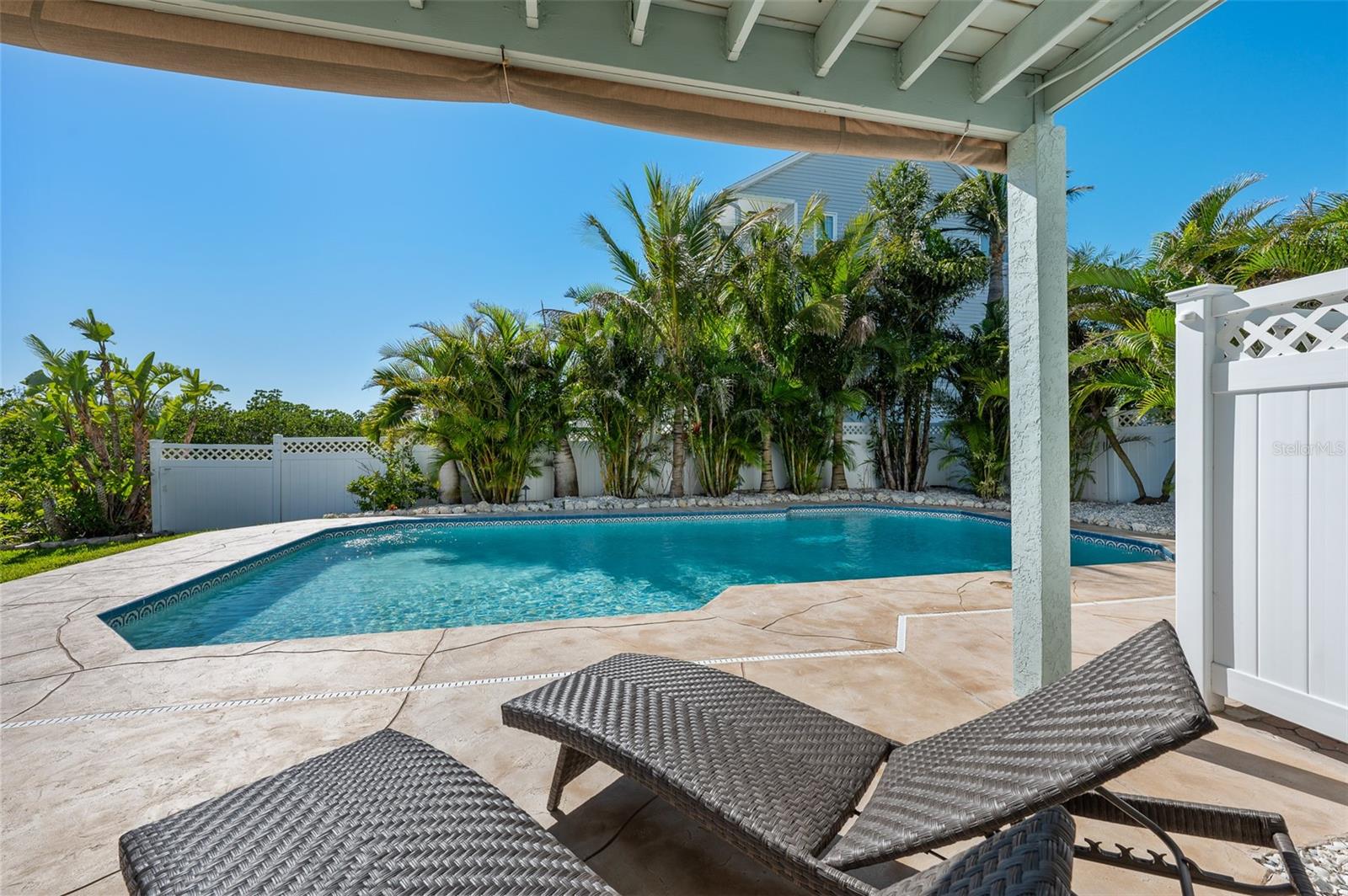13936 HARBOR VIEW DR, SEMINOLE, FL, 33776