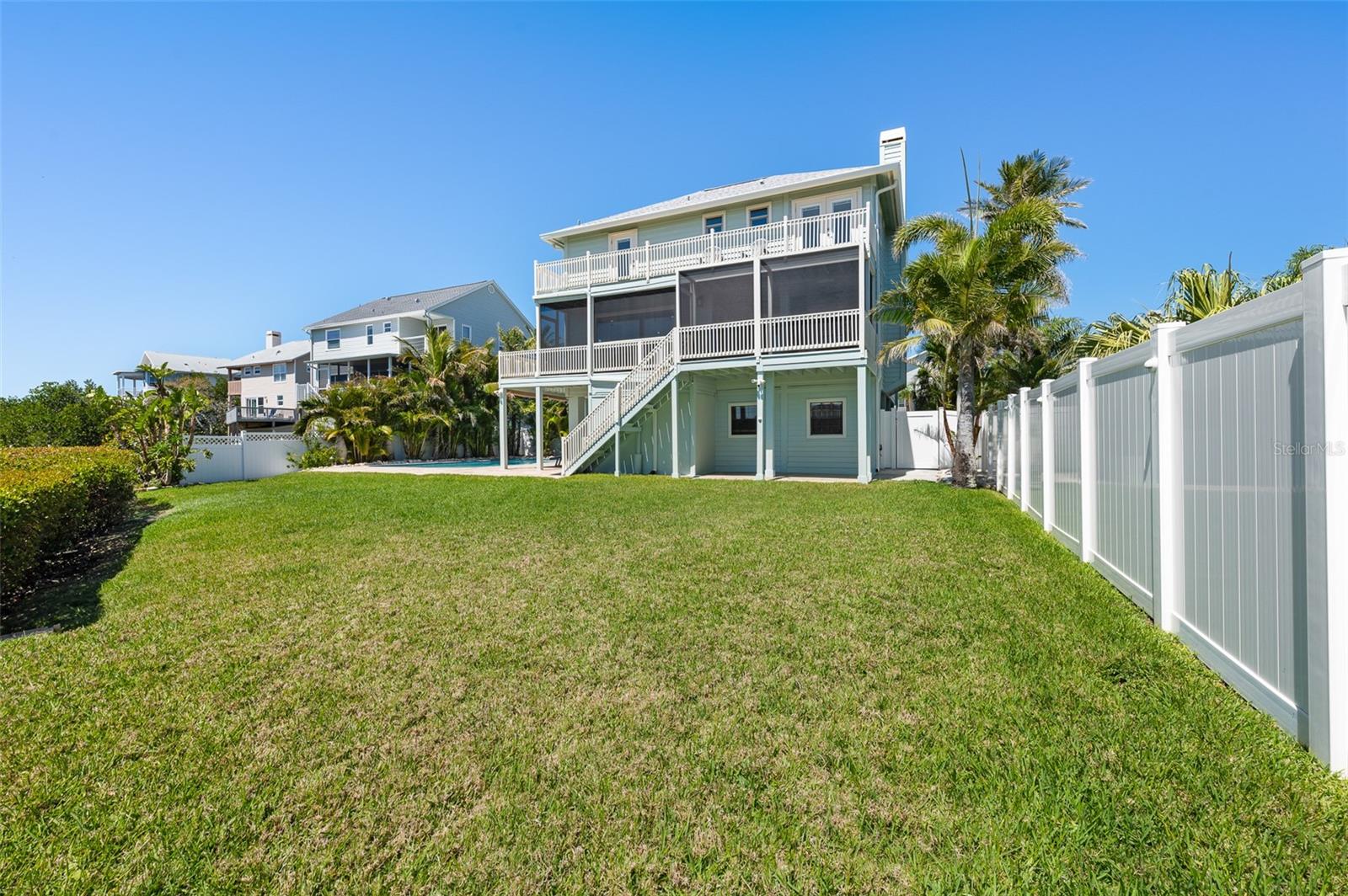 13936 HARBOR VIEW DR, SEMINOLE, FL, 33776
