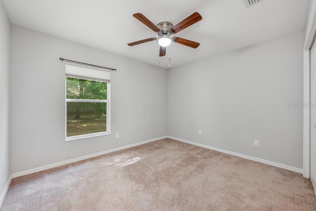 304 WOODS LANDING DR, LADY LAKE, FL, 32159