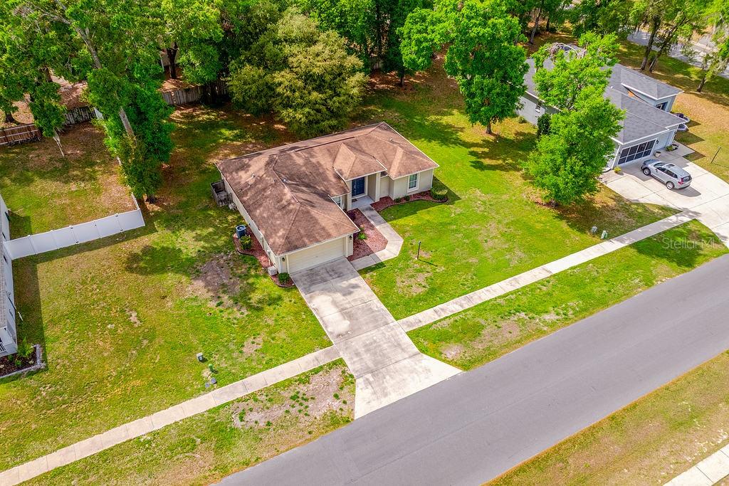 304 WOODS LANDING DR, LADY LAKE, FL, 32159