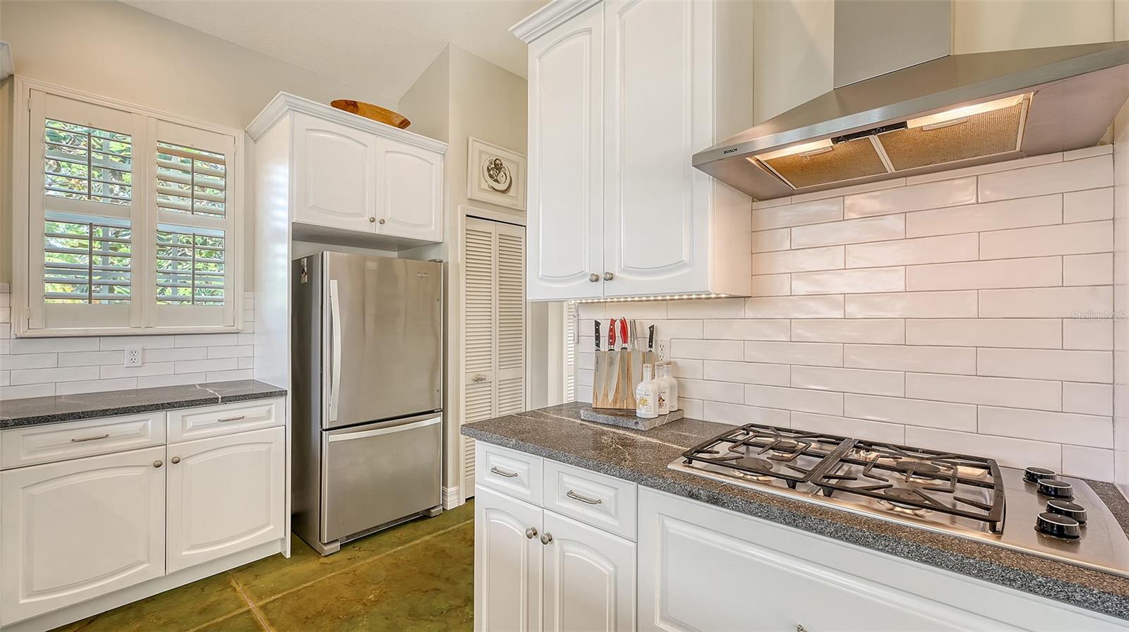 640 N OSPREY AVE, SARASOTA, FL, 34236