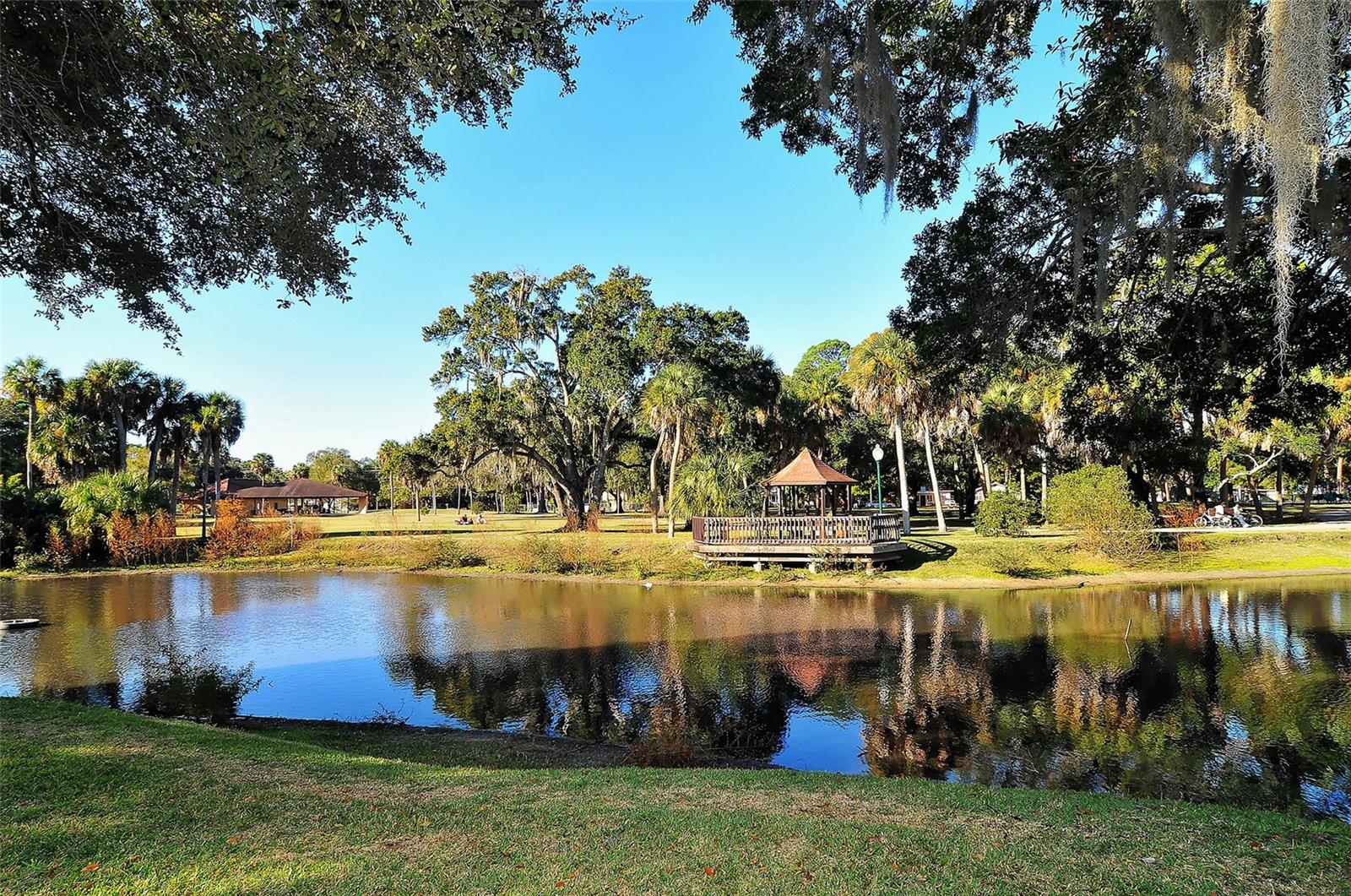 640 N OSPREY AVE, SARASOTA, FL, 34236
