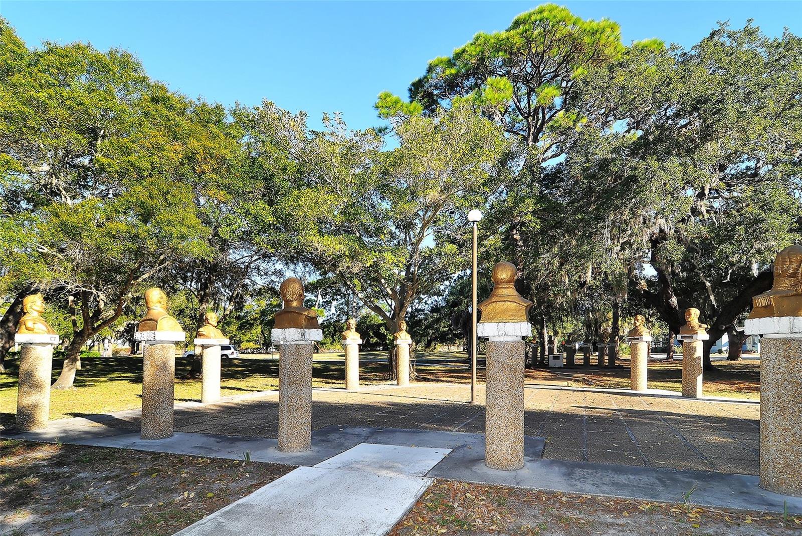 640 N OSPREY AVE, SARASOTA, FL, 34236