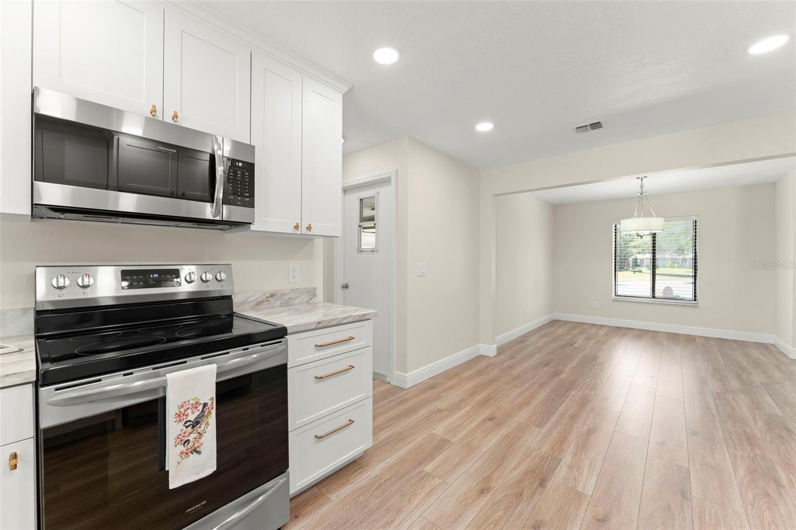 2948 ASHWOOD CT, APOPKA, FL, 32703