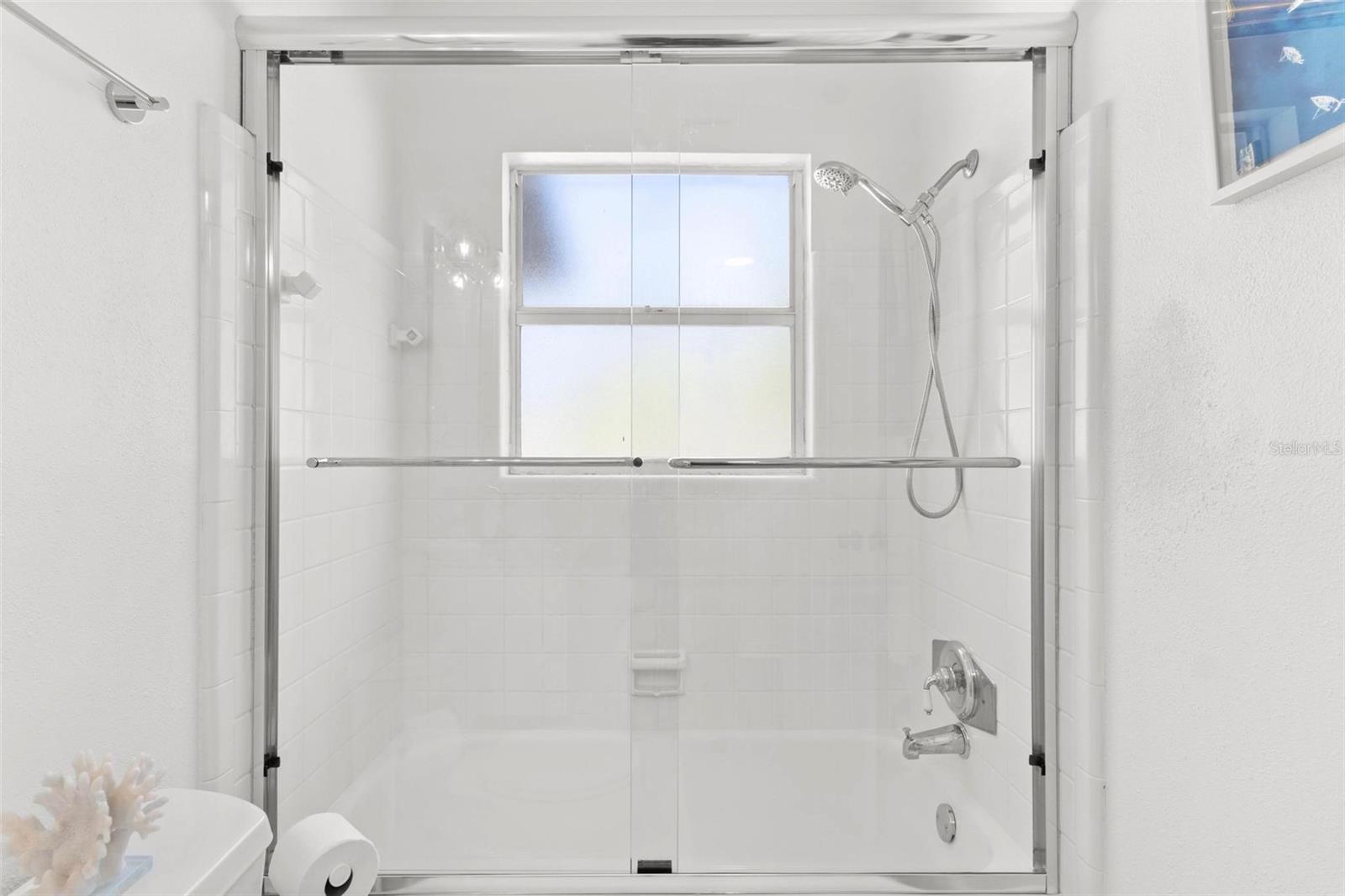 747 39TH AVE NE, ST PETERSBURG, FL, 33703