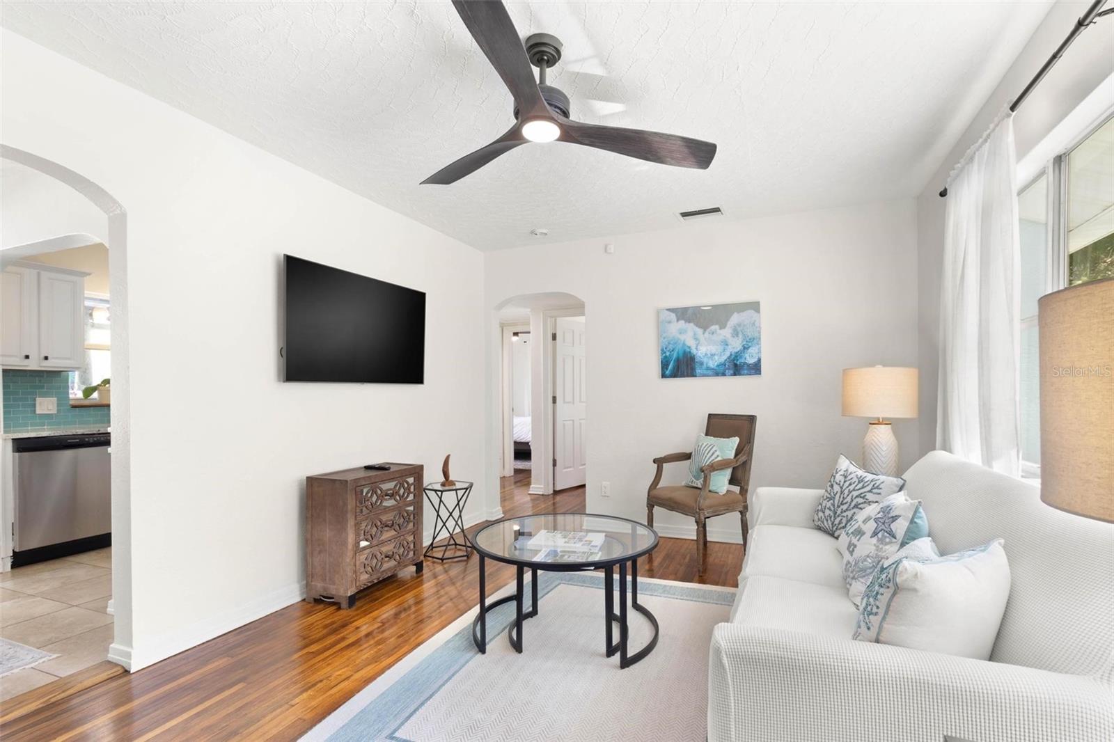 747 39TH AVE NE, ST PETERSBURG, FL, 33703