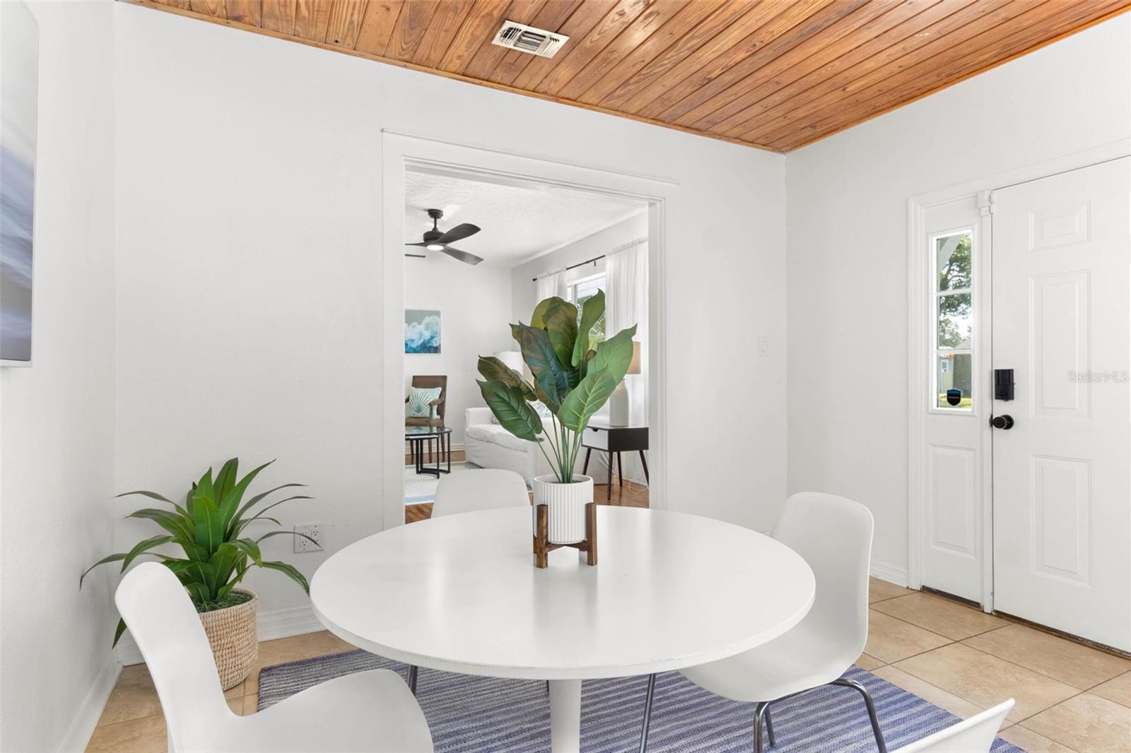 747 39TH AVE NE, ST PETERSBURG, FL, 33703