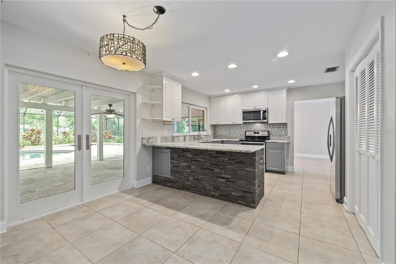 13307 MEADOWWOOD CT, TAMPA, FL, 33618