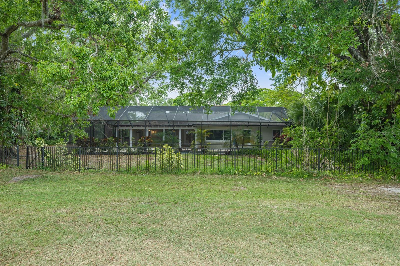 13307 MEADOWWOOD CT, TAMPA, FL, 33618