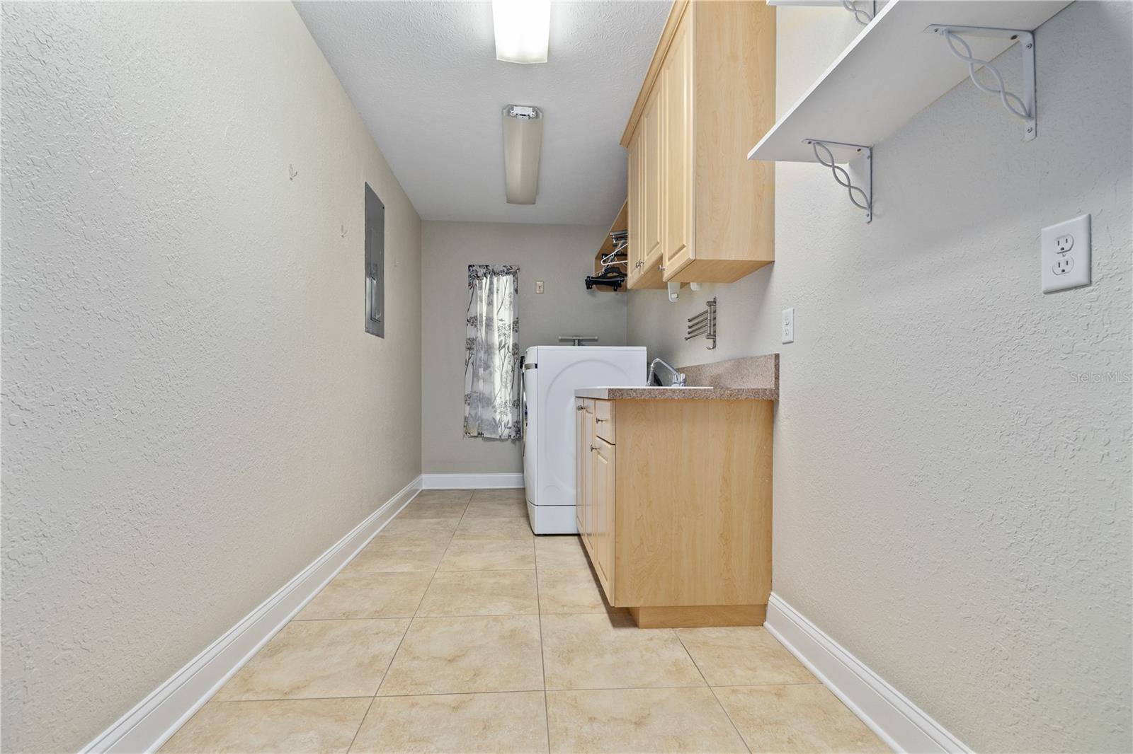 13307 MEADOWWOOD CT, TAMPA, FL, 33618
