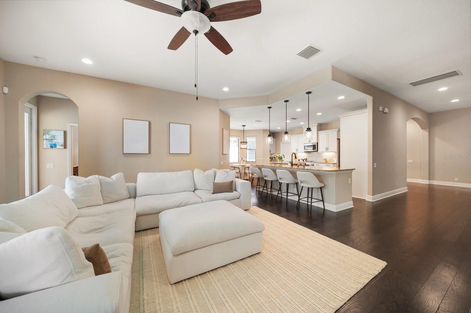 2202 HIGHWOOD CT, DUNEDIN, FL, 34698