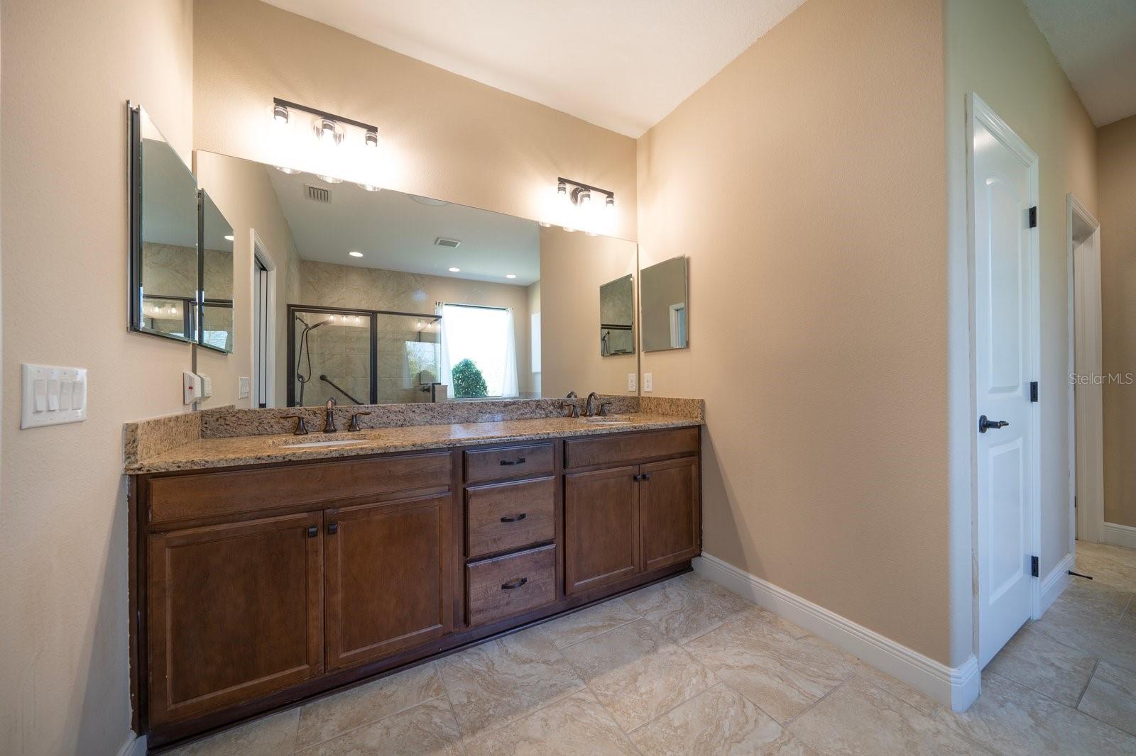 2202 HIGHWOOD CT, DUNEDIN, FL, 34698