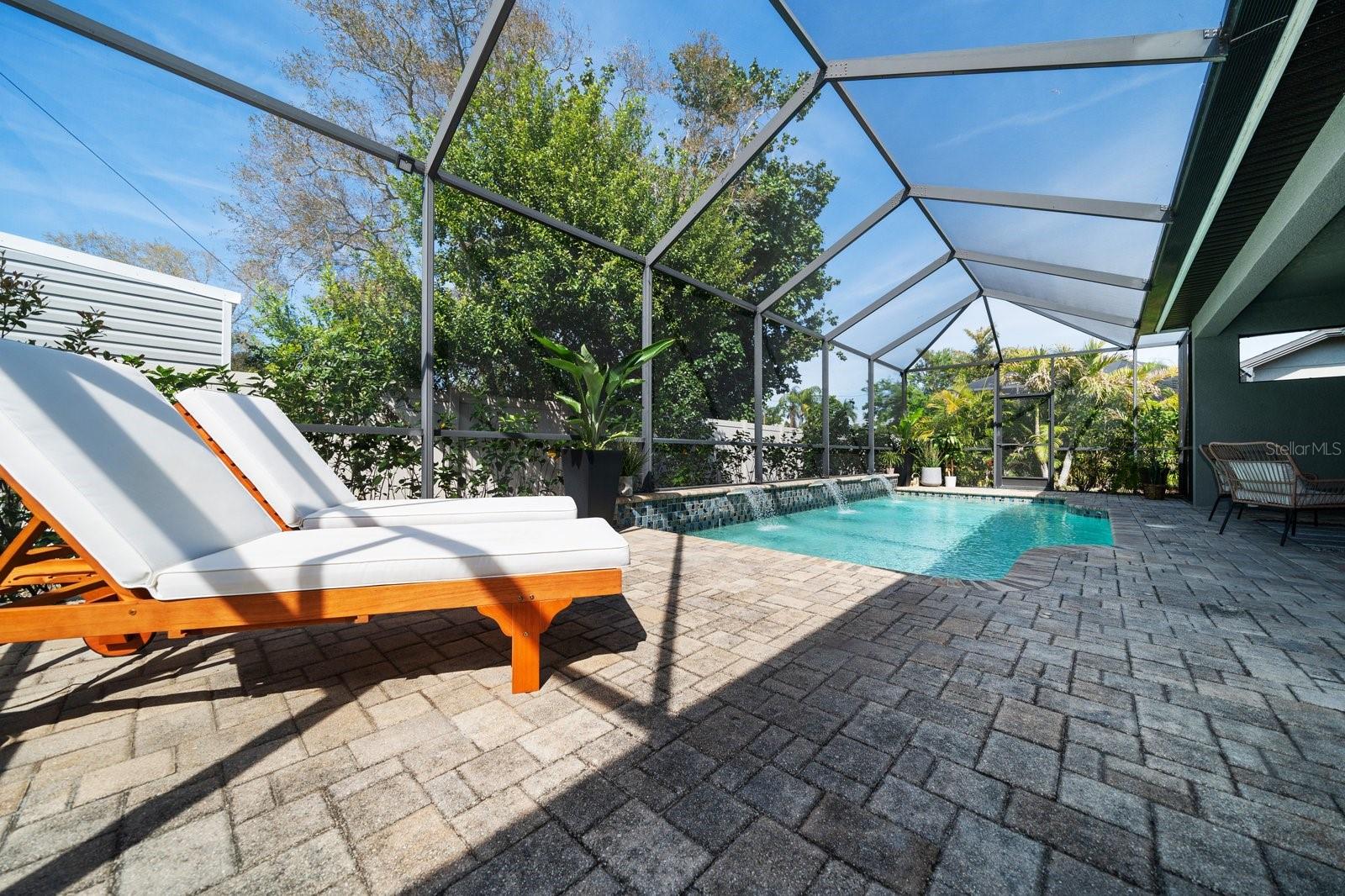 2202 HIGHWOOD CT, DUNEDIN, FL, 34698