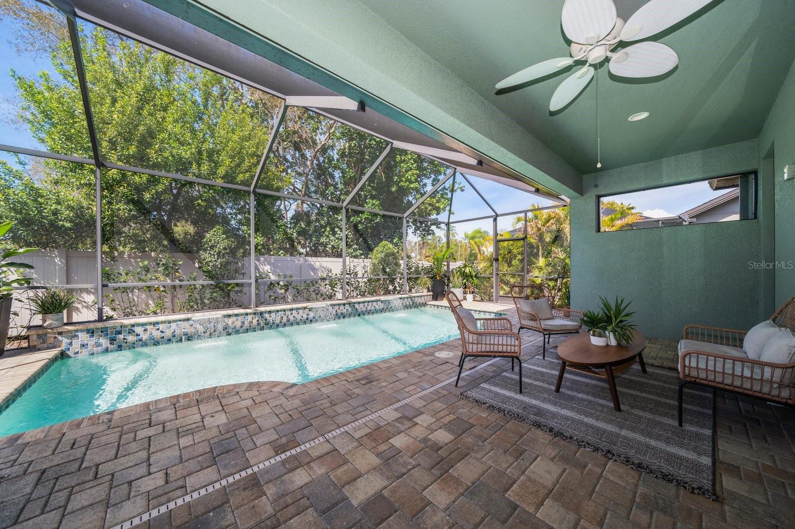 2202 HIGHWOOD CT, DUNEDIN, FL, 34698
