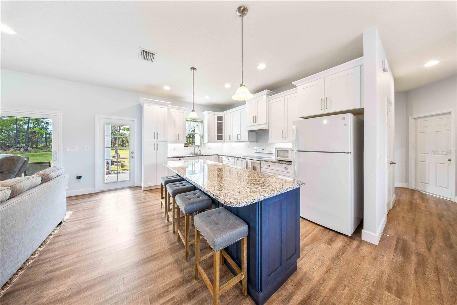2532 GLENHAVEN ST, NEW SMYRNA BEACH, FL, 32168