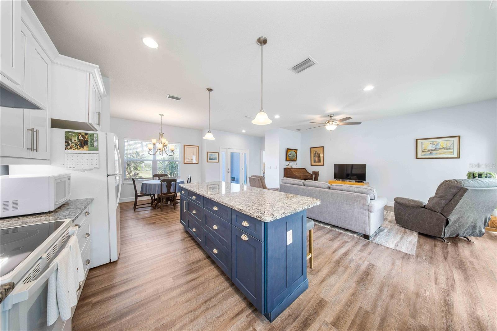2532 GLENHAVEN ST, NEW SMYRNA BEACH, FL, 32168
