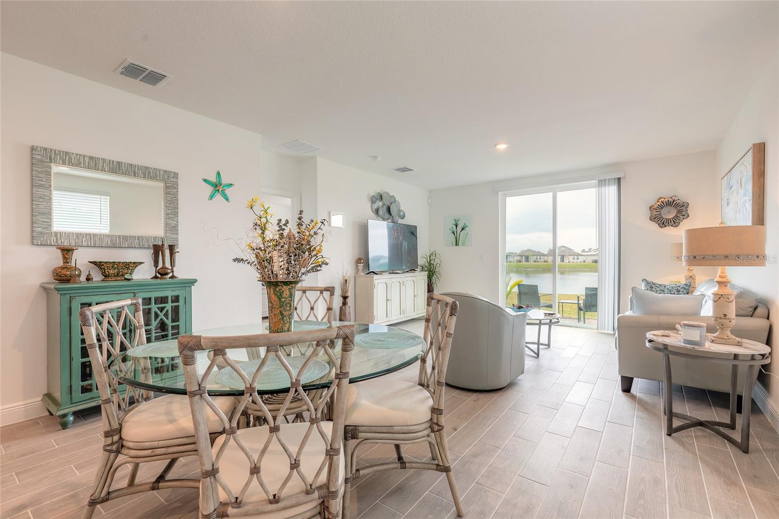 207 PITCHING WEDGE DR, DAYTONA BEACH, FL, 32124