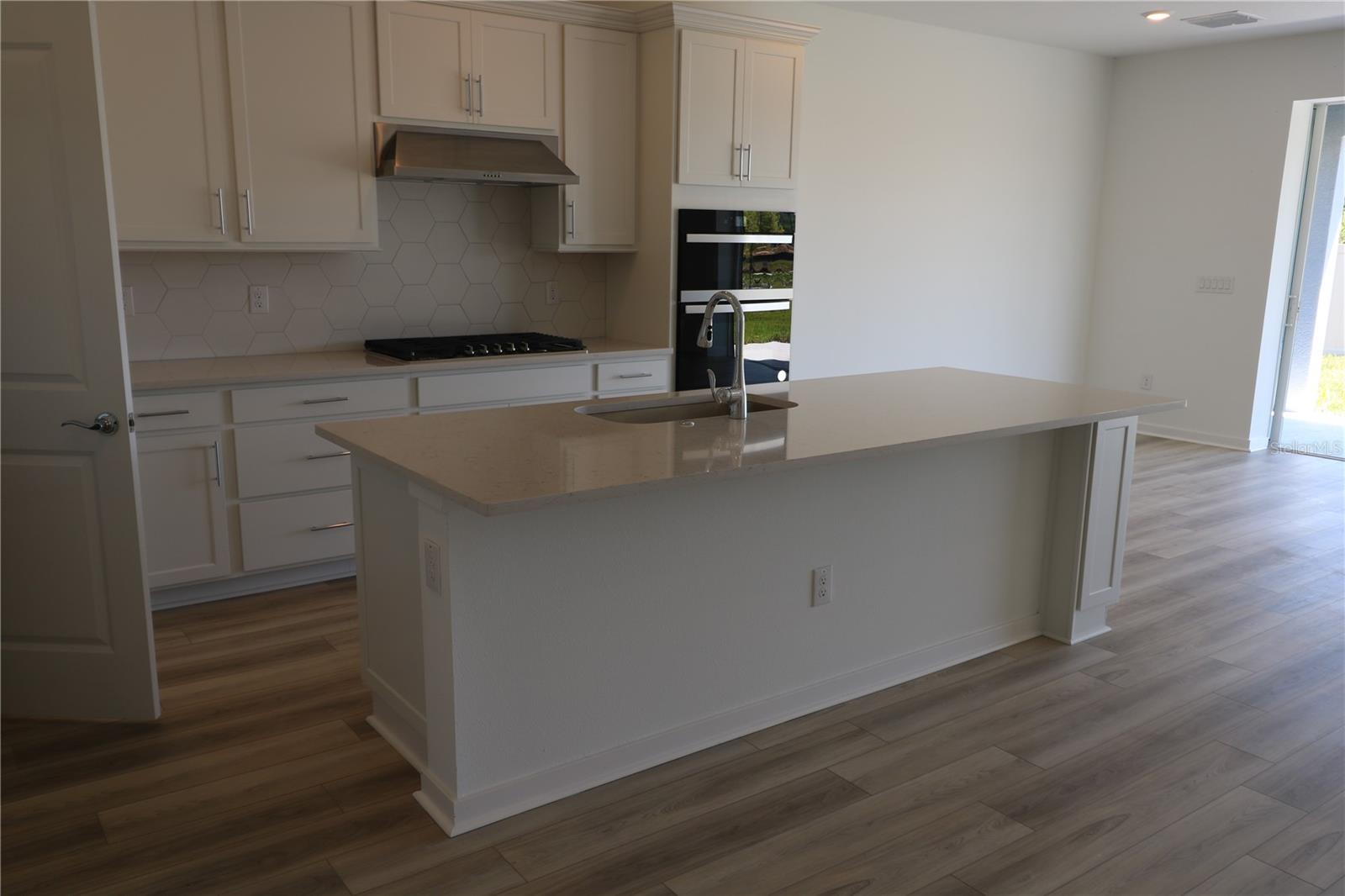 1210 MUMFORD CT, ZEPHYRHILLS, FL, 33541