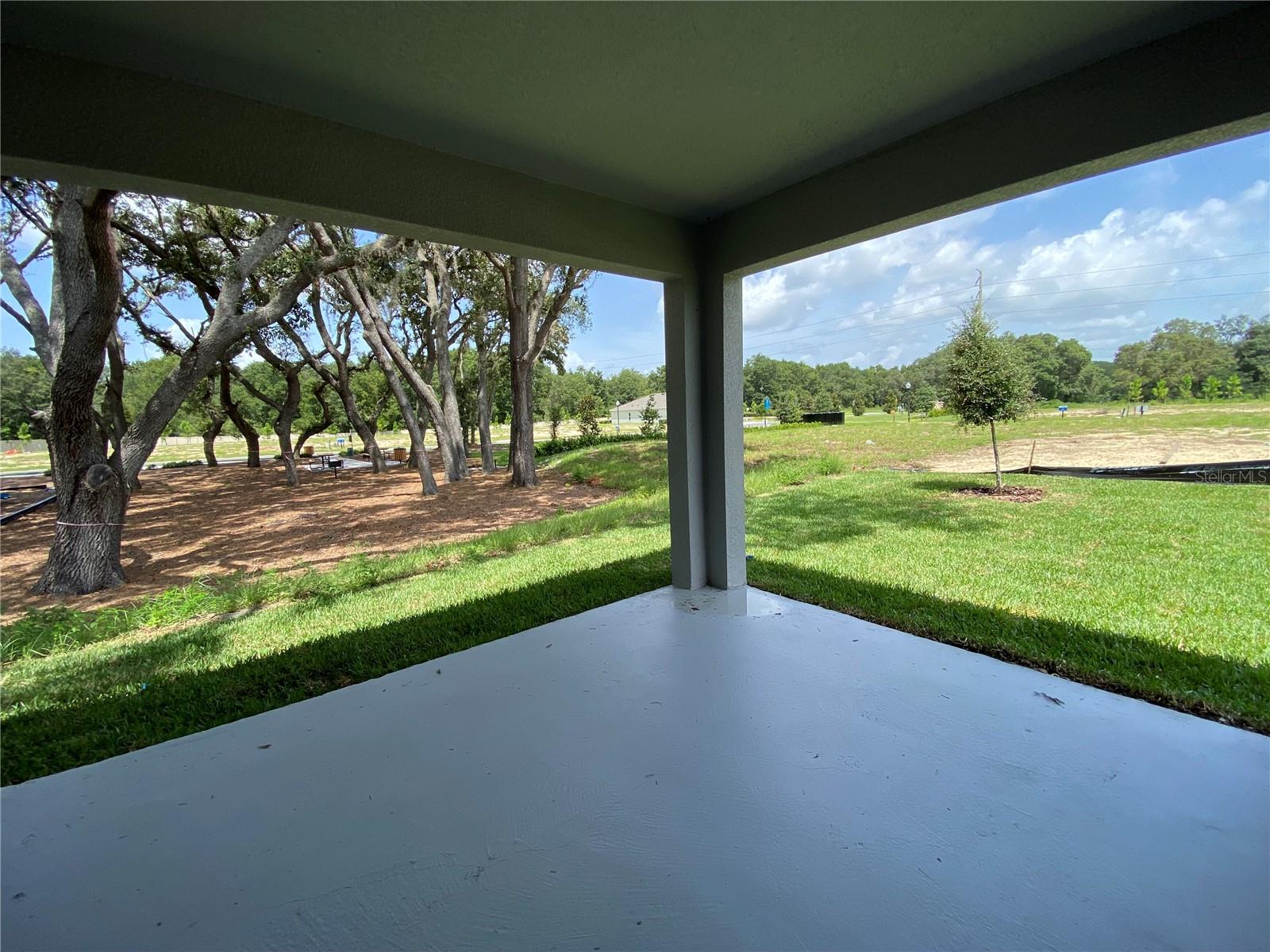 548 DARSHIRE AVE, EUSTIS, FL, 32736