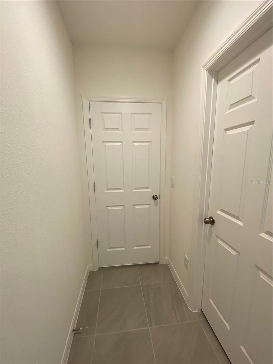 548 DARSHIRE AVE, EUSTIS, FL, 32736