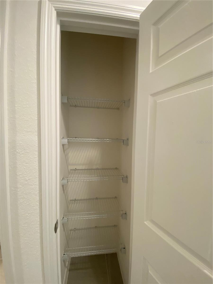 548 DARSHIRE AVE, EUSTIS, FL, 32736