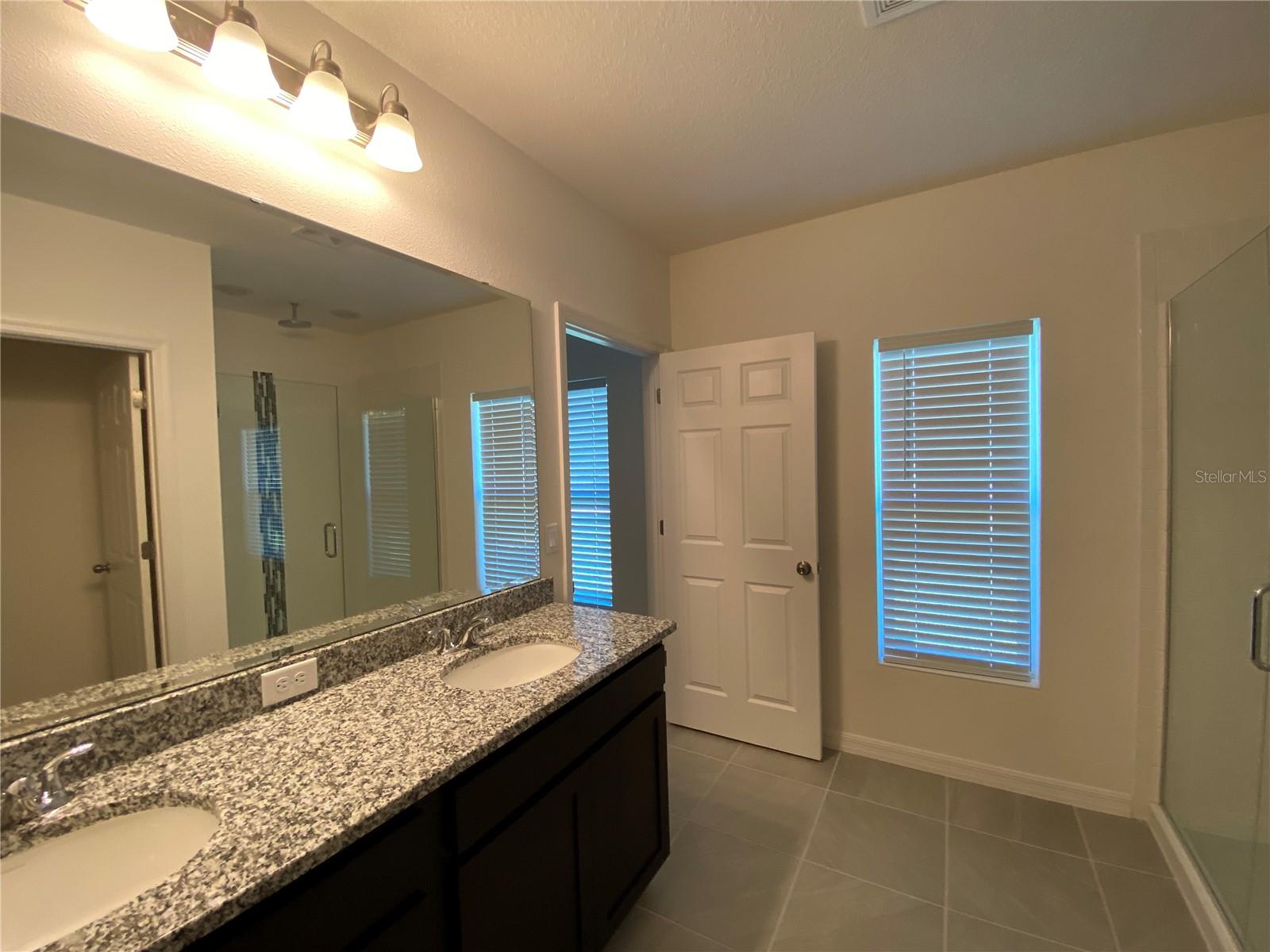 548 DARSHIRE AVE, EUSTIS, FL, 32736