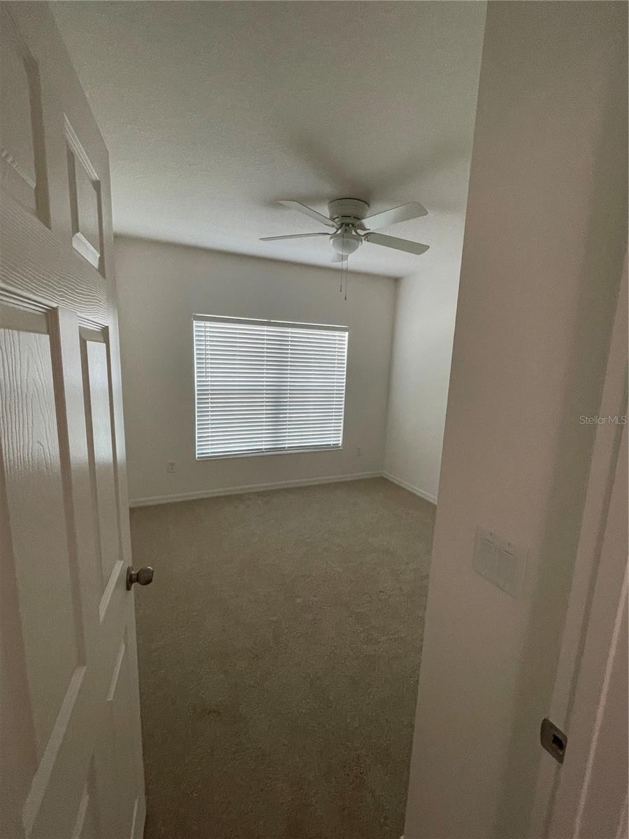 548 DARSHIRE AVE, EUSTIS, FL, 32736