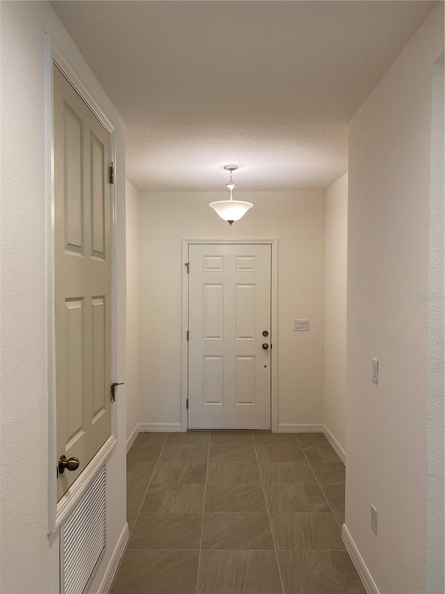 548 DARSHIRE AVE, EUSTIS, FL, 32736