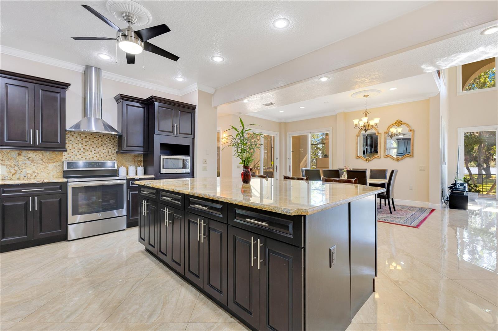 2910 FRONTIER DR, KISSIMMEE, FL, 34744
