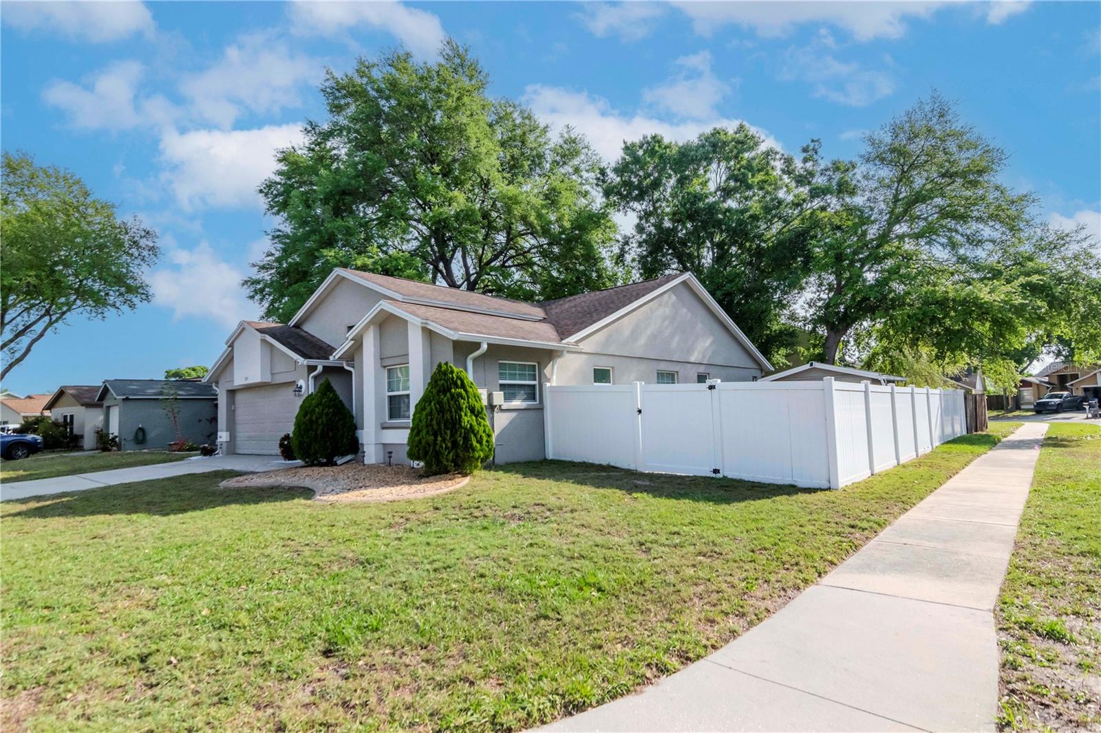 201 SACRAMENTO ST, VALRICO, FL, 33594