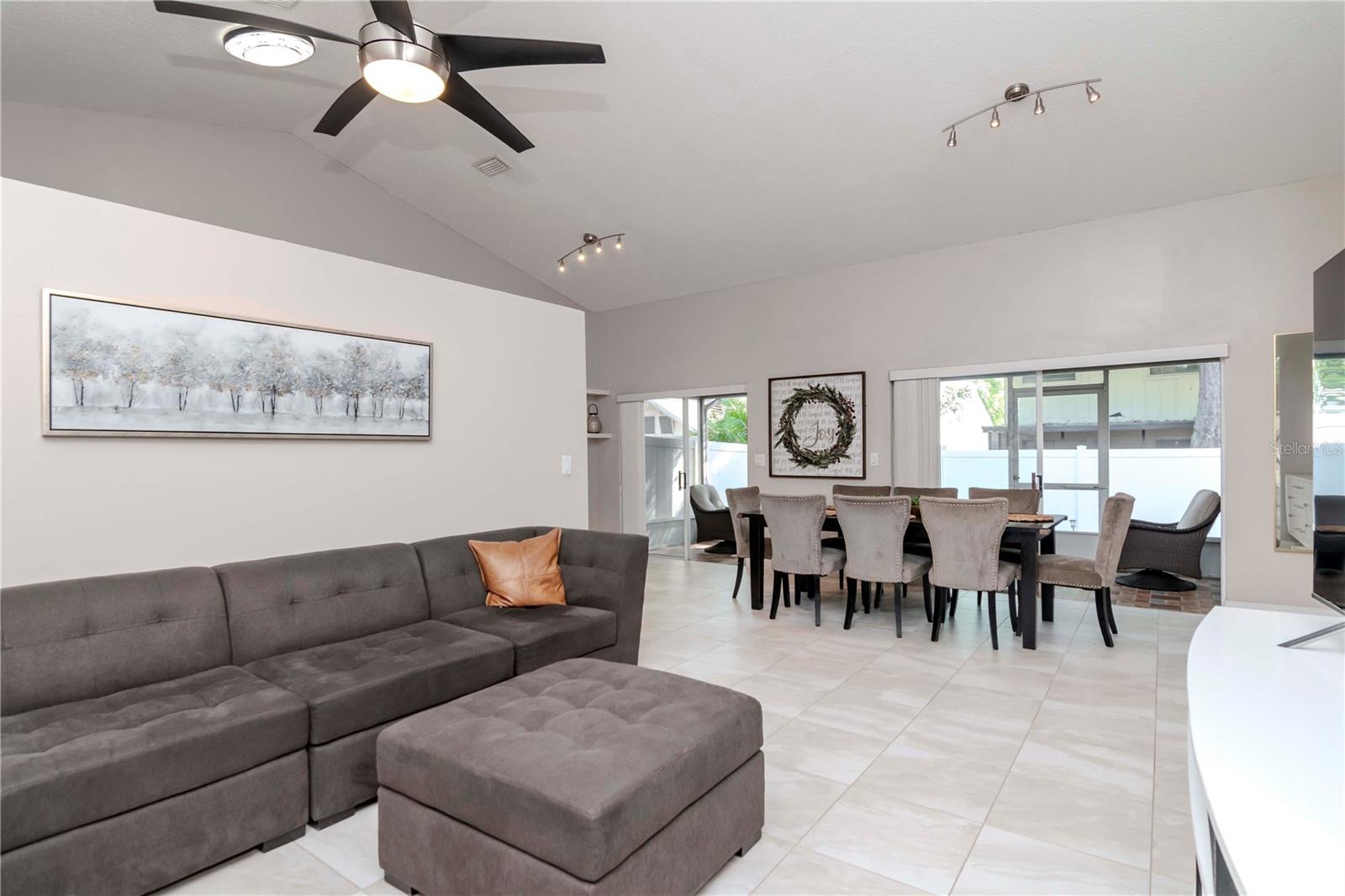 201 SACRAMENTO ST, VALRICO, FL, 33594