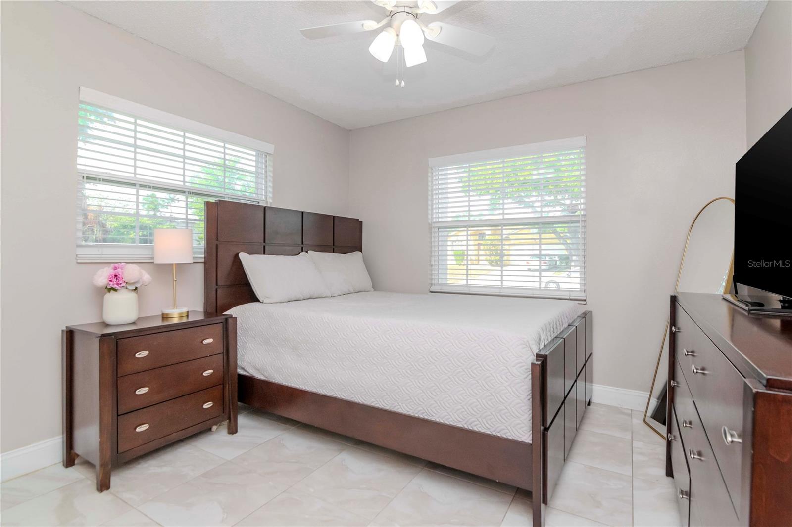 201 SACRAMENTO ST, VALRICO, FL, 33594