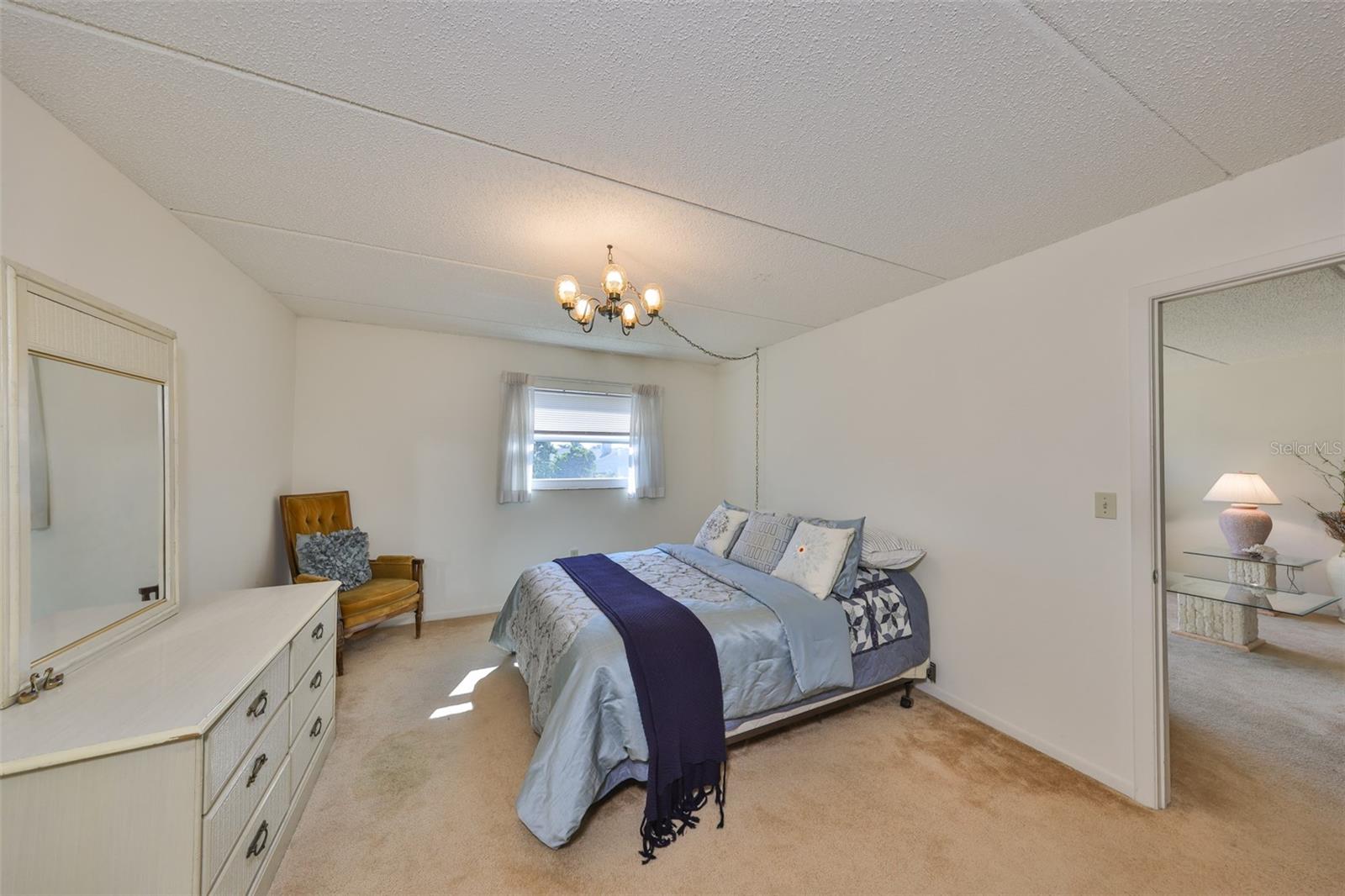 12300 PARK BLVD #202, SEMINOLE, FL, 33772