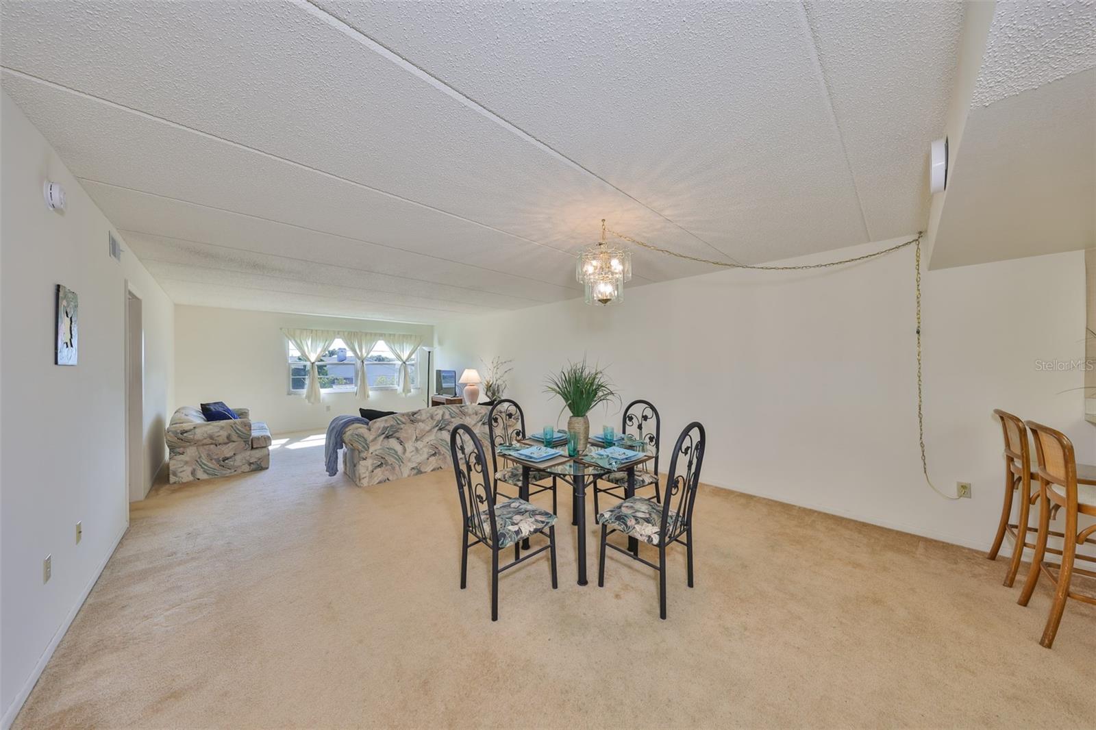 12300 PARK BLVD #202, SEMINOLE, FL, 33772