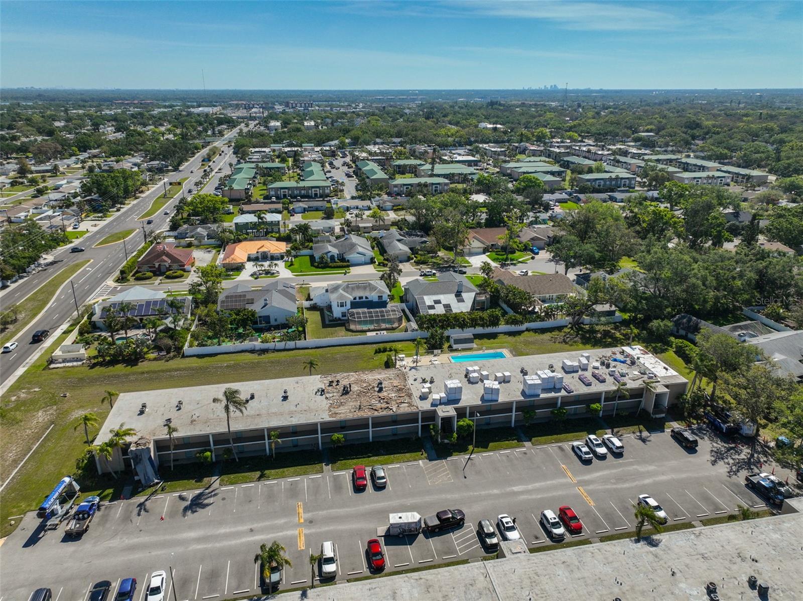 12300 PARK BLVD #202, SEMINOLE, FL, 33772