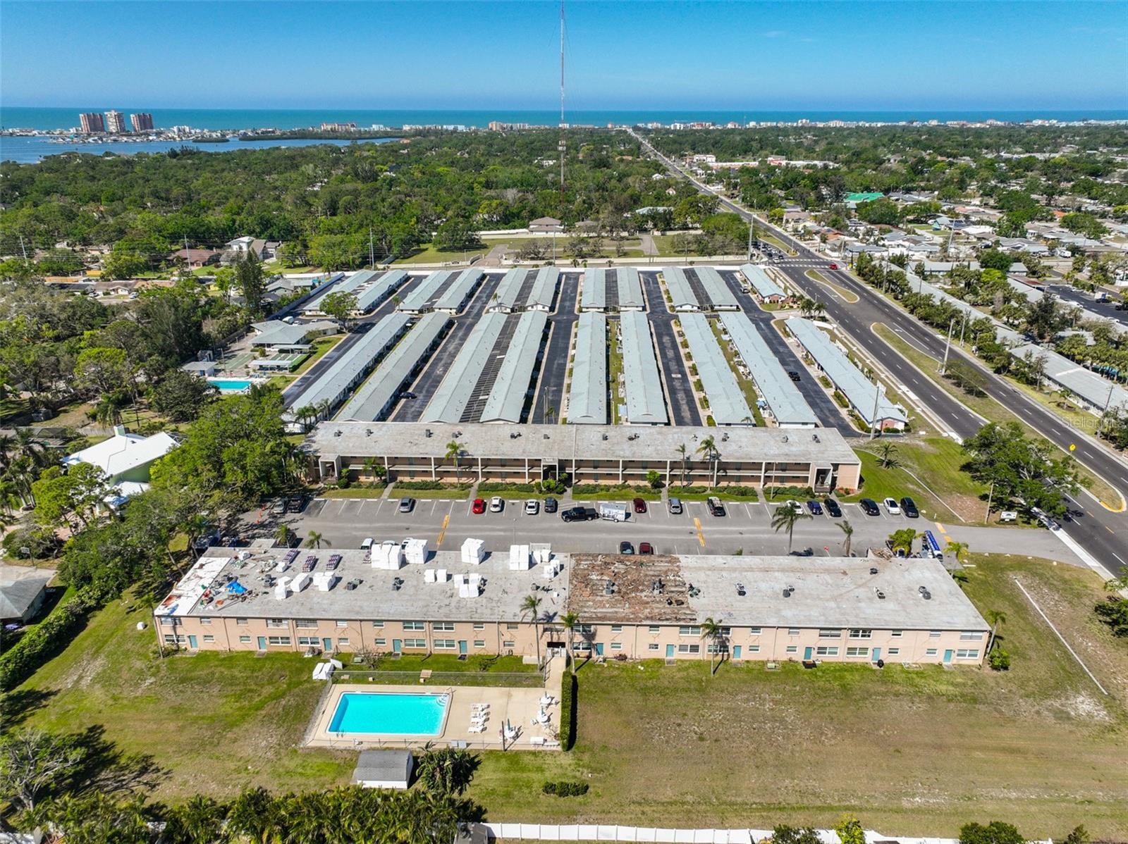 12300 PARK BLVD #202, SEMINOLE, FL, 33772