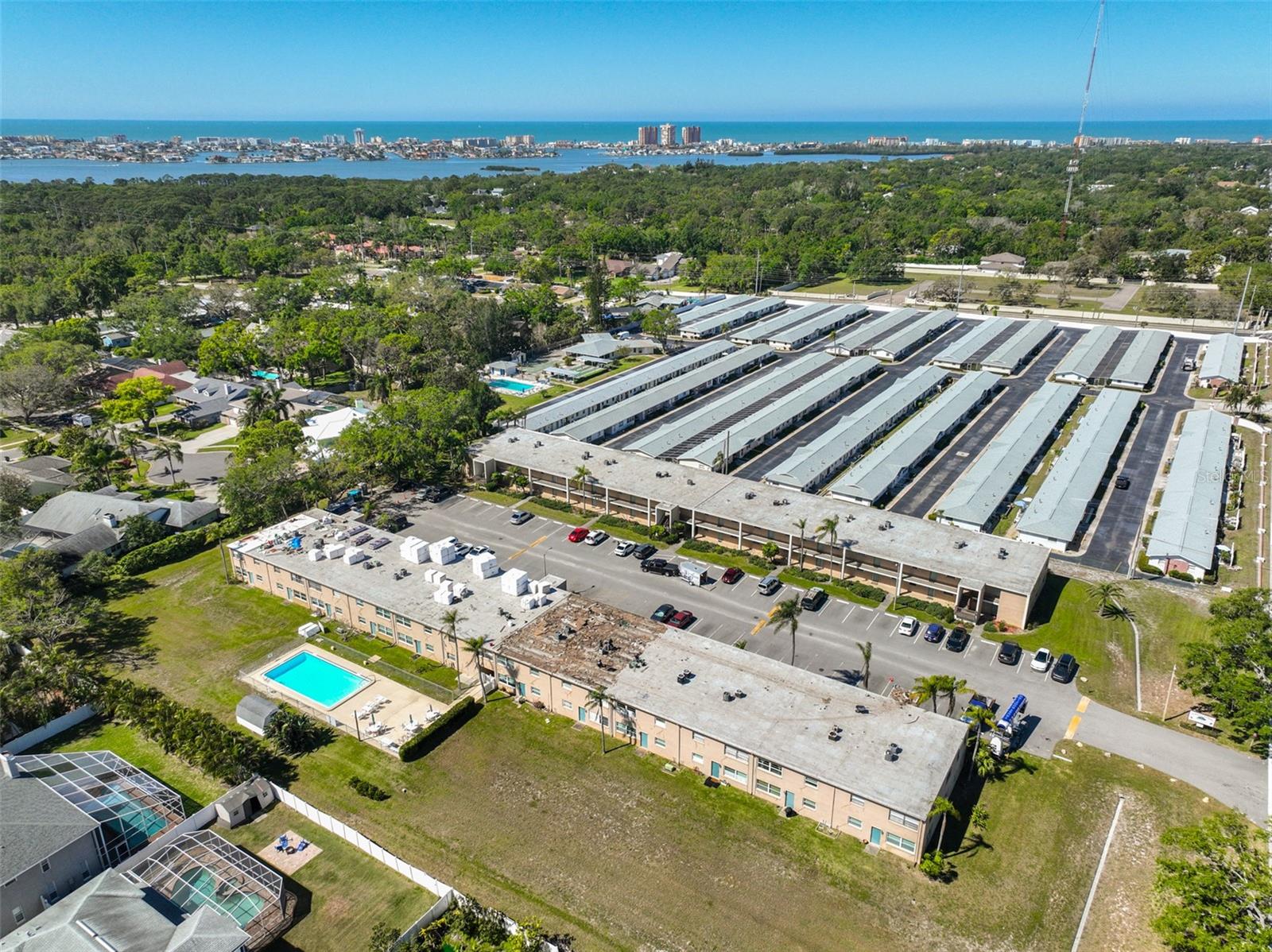 12300 PARK BLVD #202, SEMINOLE, FL, 33772