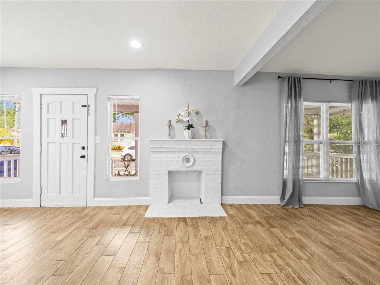 4816 N HIGHLAND AVE, TAMPA, FL, 33603