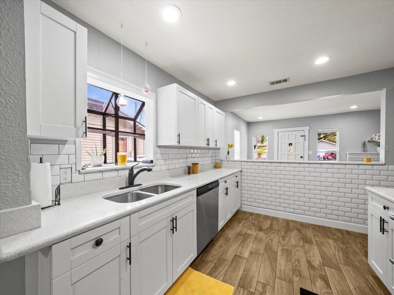 4816 N HIGHLAND AVE, TAMPA, FL, 33603