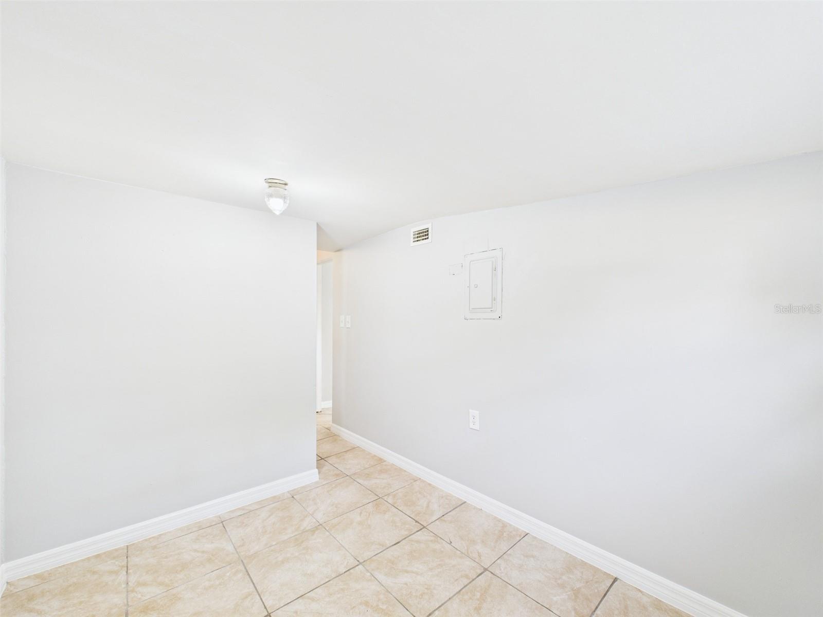 348 GORDON AVE, LAKE WALES, FL, 33859