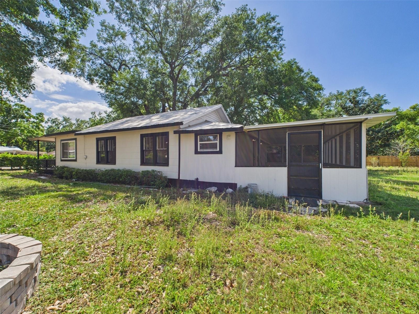 348 GORDON AVE, LAKE WALES, FL, 33859