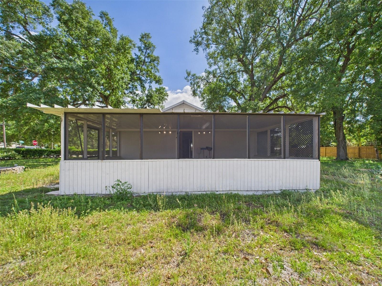 348 GORDON AVE, LAKE WALES, FL, 33859