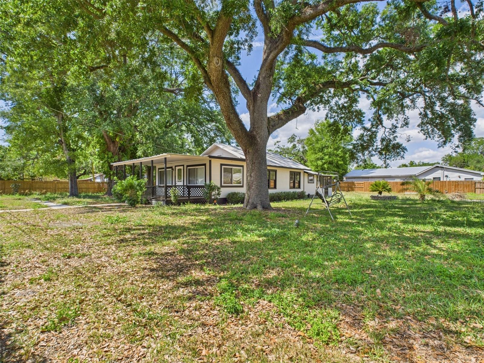 348 GORDON AVE, LAKE WALES, FL, 33859